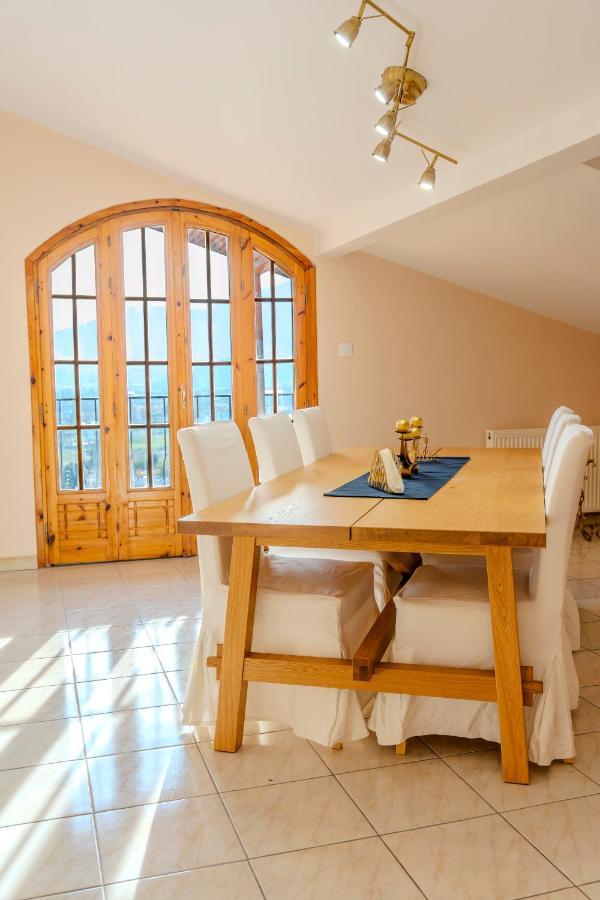 Georgina'S Meteora Loft Apartment Калампака Экстерьер фото
